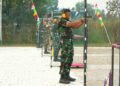 Asah Naluri Tempur dan Jiwa Kepemimpinan, Pangdam XXIV/MT Buka Lomba Menembak Perwira Sambut HUT ke-1 Kodam