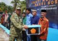 Kaster TNI Pimpin Bakti Kesehatan dan Bakti Sosial di Dabo Singkep, Kodam XIX Tuanku Tambusai Salurkan 636 Paket Sembako