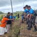Wadan Kodairal XI Tinjau Kerja Bakti Pembersihan Stadion Katalpal Merauke, Jelang Upacara HUT Ke-81 Kemerdekaan RI