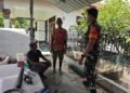 Wujud Kedekatan Dengan Warga Binaan Babinsa Komsos Dengan Pekerja Buruh Harian