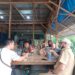 Babinsa bersama Kaur Pembangunan (Bpk Mujianto) Komsos Dengan Tokoh Masyarakat Di Wilayah Binaan
