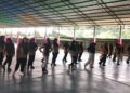 Babinsa Latih PBB Siswa, Tanamkan Disiplin dan Kekompakan Sejak Dini