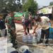 Koramil 14/Panongan Berikan Bantuan Air Bersih kepada Warga yang Mengalami Kekeringan