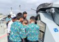 Siswa SMP Hang Tuah Ambon Kenali Kehidupan Prajurit TNI AL di KRI Posepa-870