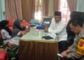 Anggota Koramil 0201-16/TM melalui Babinsa 1 Desa Dalu Sepuluh B, melaksanakan Kegiatan Problem Solving