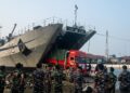 TNI AL TERUS KERAHKAN ALUTSISTA, PERCEPAT EVAKUASI DAN DISTRIBUSI LOGISTIK BENCANA DI NTT