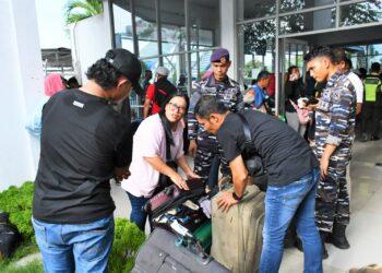 TAK SEKADAR BERLAYAR, KODAERAL I PASTIKAN BARANG TERLARANG TAK LOLOS DARI BANDAR DELI