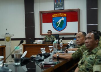 Pangdam XII/Tpr Ikuti Rapat Penyiapan Personel Penyuluh Karhutla Bersama Asops Panglima TNI