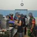 Babinsa Koramil 0201-02/MT Dampingi Pendistribusian Makan Sehat Bergizi untuk 2.361 Penerima Manfaat