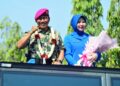 Prajurit Menart 2 Marinir Laksanakan Tradisi Penyambutan Komandan Baru