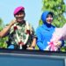 Prajurit Menart 2 Marinir Laksanakan Tradisi Penyambutan Komandan Baru