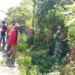 Wujudkan Desa Bersih dan Sehat, Babinsa dan Warga di Susoh Gelar Aksi Pembersihan Massal