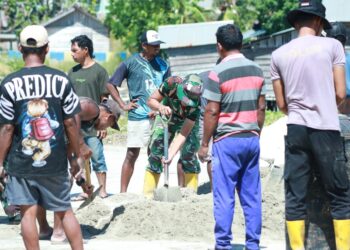 Dari Terbengkalai Jadi Kebanggaan, Satgas TMMD Rehab Lapangan Bola Voli
