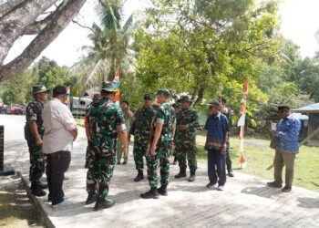 Danrem 181/PVT Bersama Forkopimda Tinjau Hasil TMMD Ke-129, Pastikan Pembangunan di Kampung Sesor Berikan Manfaat Nyata
