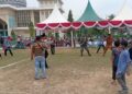 Meriahkan HUT ke-81 RI, TNI dan Pemerintah Kecamatan Simpang Ulim Gelar Perlombaan Bersama Warga