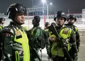 BABINSA SERTU IDHAM KHOLID DAN SERDA SAHALA MELAKSANAKAN PATROLI MOTORIS, WUJUD NYATA JAGA KEAMANAN WILAYAH
