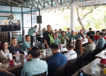 Ngopi Bareng, Pangdam XIII/Merdeka Sampaikan Tiga Pesan Penting dalam Silaturahmi Bersama Insan Pers
