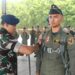 Dua Penerbang Skadron Udara 15 Berhasil Terbang Solo, Danlanud Iswahjudi Sematkan Badge Hawk Sierra Apresiasi Kerja Keras dan Kedisiplinan