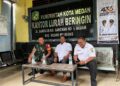 BABINSA KOMSOS DENGAN PERANGKAT KELURAHAN BERINGIN