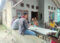 Manfaatkan Warung Kopi, Babinsa Selenggarakan Komsos Bersama Warga Desa Binaannya