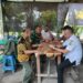 Babinsa Mabar Jalin Silaturahmi Bersama Warga Binaan Melalui Komsos
