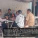 Babinsa Bersama Babinkamtibmas Komsos di Warung Kopi Eratkan Tali Silaturrahim Bersama Warga .