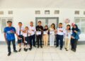 Kodaeral IX Serahkan Hadiah Lomba Foto Unik HUT ke-81 TNI