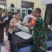 BABINSA KORAMIL 0201-05/MB DAMPINGI PENYALURAN BANTUAN BERAS KEMENSOS KEPADA 392 KK DI HAMDAN