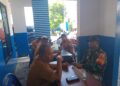 BABINSA KORAMIL 13/PST SERDA YUDHA F AJAK KADUS AGAR WARGA LAKUKAN GOTONG ROYONG
