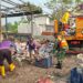 Tingkatkan Kesadaran Masyarakat, Satgas Sampah Beri Contoh Kebersihan