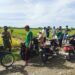 Jelang Panen Padi, Babinsa Dialog Langsung dengan Petani di Pesawahan Babahrot
