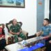 Pasangan prajurit mengajukan permohonan menikah, Danyon Kapa 2 Mar dan Ibu Ketua Ranting D memberikan pembekalan pranikah.