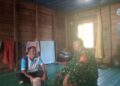 Cegah Penyakit Sejak Dini, Babinsa Koramil 06/Senayang Dorong Warga Terapkan Pola Hidup Sehat