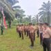 Babinsa Desa Klambir V Kebun Serka Kusmiono Koramil 0201-12/HP Melatih PBB Kepada Anak Pramuka