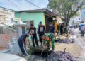 BABINSA KORAMIL 0201-03/MD BERSAMA UNSUR KELURAHAN SIDOREJO MELAKSANAKAN GOTONG ROYONG BERSAMA