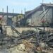 Kebakaran Hanguskan Rumah di wilayah Binaan,Babinsa lakukan Lokalisir Areal Kebakaran