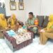 Tingkatkan Kerjasama dan Kordinasi, Babinsa Koramil 0201-03/MD Komsos Bersama Aparatur Kelurahan
