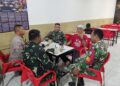 Babinsa dan Bhabinkamtibmas Ngopi Bareng Warga, Perkuat Komunikasi di Pante Rakyat