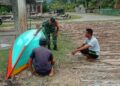 Babinsa Kunjungi Kreatif Warga Pelestari Perahu Tradisional
