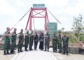 Tim Wasrik Itdam V/Brawijaya Tinjau Proyek Pembangunan Jembatan Di Wilayah Kodim 0808/Blitar