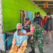 Peduli Lansia, Babinsa Sidikalang Dampingi Siti Dahlia Piliang Daftar Bantuan Sosial Lewat Portal Perlinsos