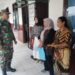 PEDULI PENDIDIKAN ,BABINSA MELAKSANAKAN KOMSOS DI SEKOLAH DASAR WILAYAH BINAAN