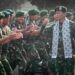 Pangkostrad Tekankan Pembinaan Satuan yang Profesional dan Berkarakter dalam Kunjungan ke Yonif 303/SSM