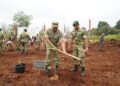 Sinergitas TNI, Polri, Pemprov Riau, dan Buruh dalam Gerakan Tanam Sejuta Pohon Menuju Indonesia Asri, Danrem 031/WB Dampingi Pangdam XIX/Tuanku Tambusai