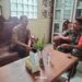 Pelda Heri Latief Babinsa Koramil 0201-16/TM Komsos dengan Warga ,Monitoring Wilayah Binaan