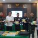 LAGI! Untuk Kesekian Kalinya Satgas Pamtas Yonarmed 19/Bogani Gagalkan Penyelundupan 5,269 Kg Sabu di Jalur Tikus Aruk Sambas