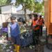 Satgas Sampah Kodim 0510/Trs Bersihkan Tumpukan Sampah di Ketapang