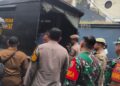 BABINSA KORAMIL 0201-05/MB BERSAMA TIM GABUNGAN SISIR WILAYAH MEDAN BARU, DUKUNG PENANGANAN MASALAH SOSIAL