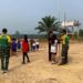 Tanamkan Disiplin dan Nasionalisme Sejak Dini, Satgas Yonarmed 13 Kostrad Latih Tata Upacara Siswa SD Tunas Sejahtera