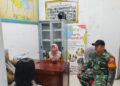 Serka Ondra Babinsa Delitua Komsos Bersama Bhabinkamtibmas dan Perangkat Desa